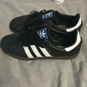 Adidas samba